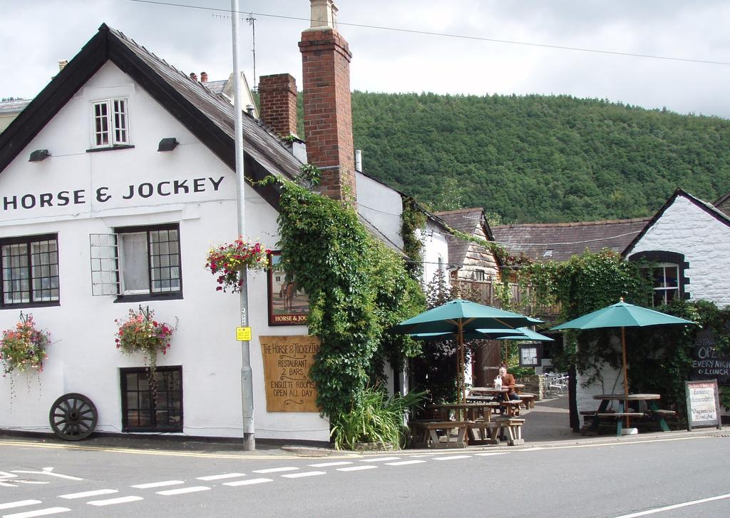 The Horse & Jockey Inn نايتون المظهر الخارجي الصورة