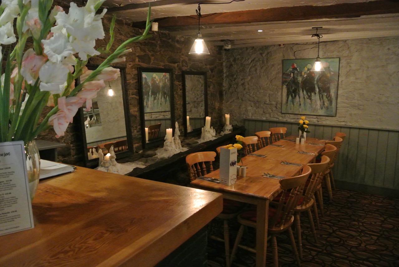 The Horse & Jockey Inn نايتون المظهر الخارجي الصورة